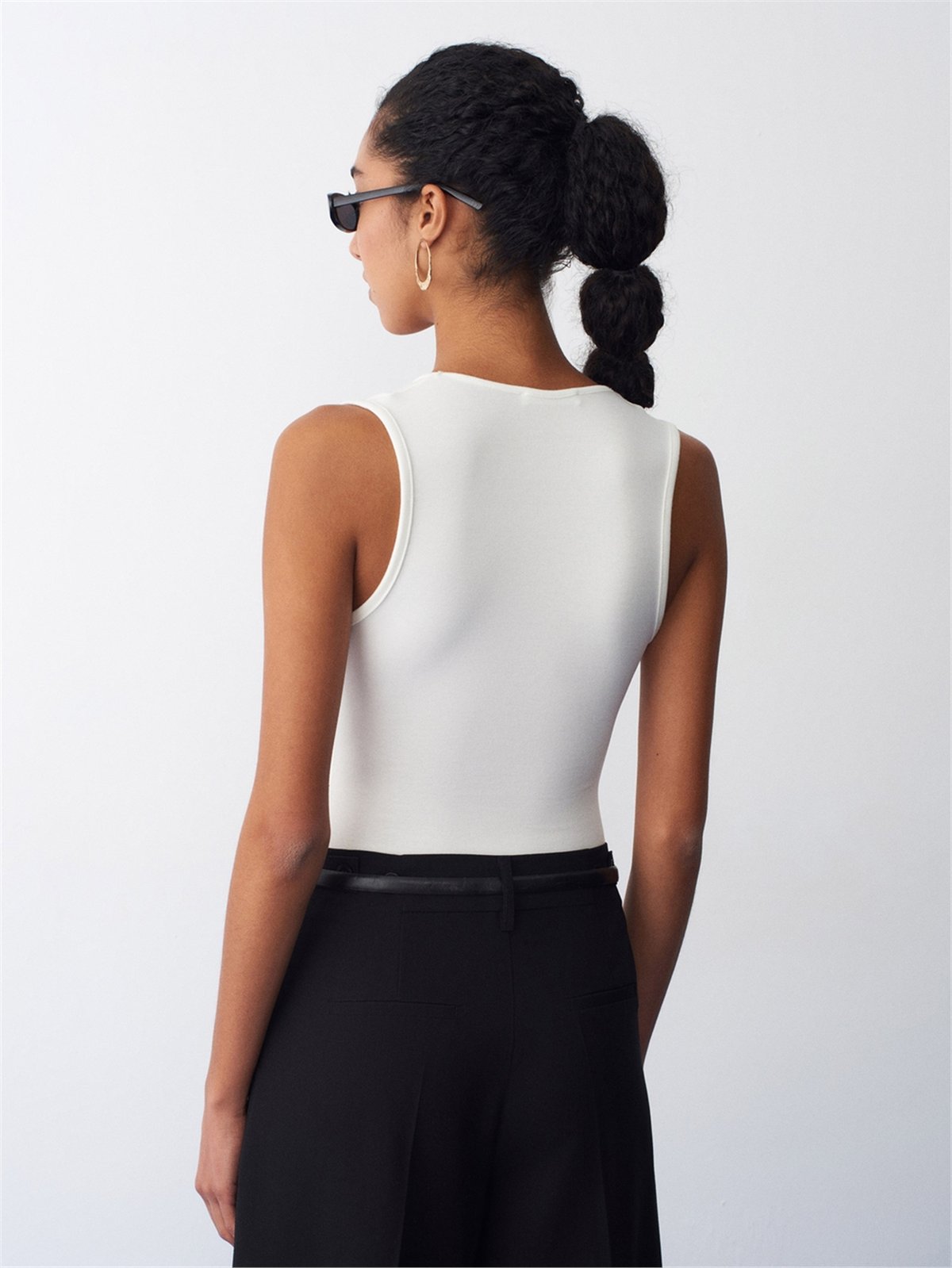DİLVİN V Yaka Bodysuit