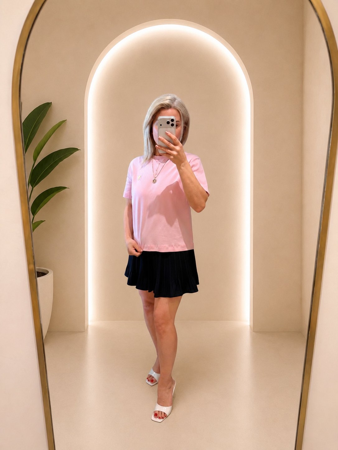 LACİ PİLİSSELİ İÇİ ŞORTLU MİNİ ETEK