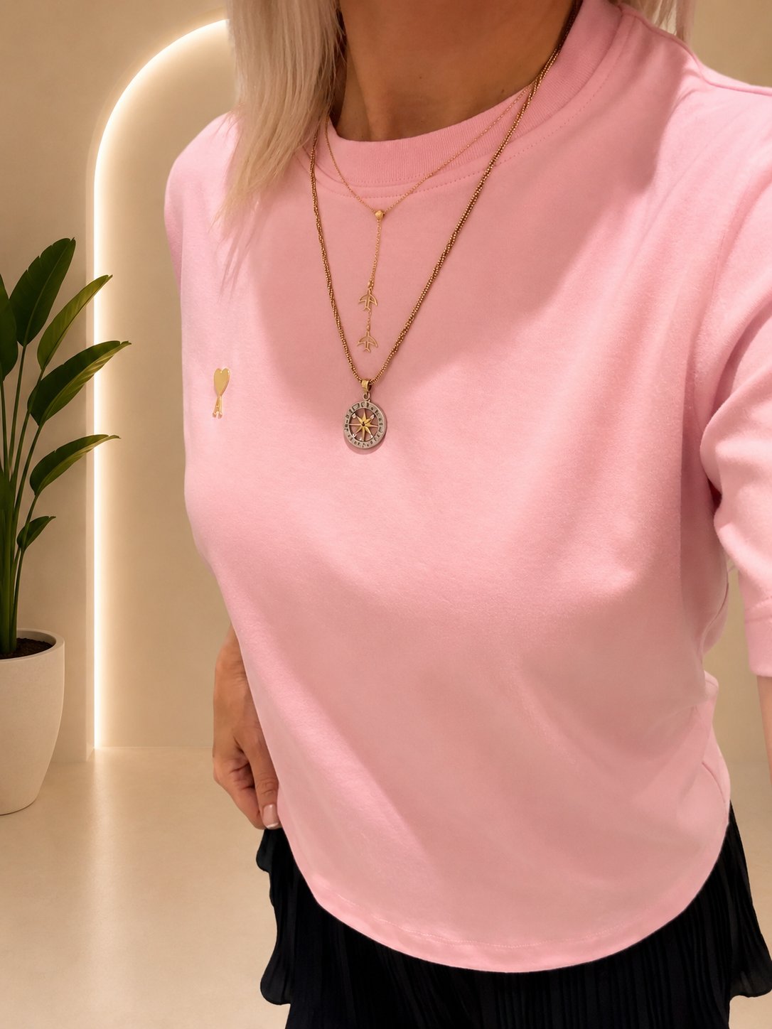 PEMBE AMİ YAZILI BASİC TİŞÖRT