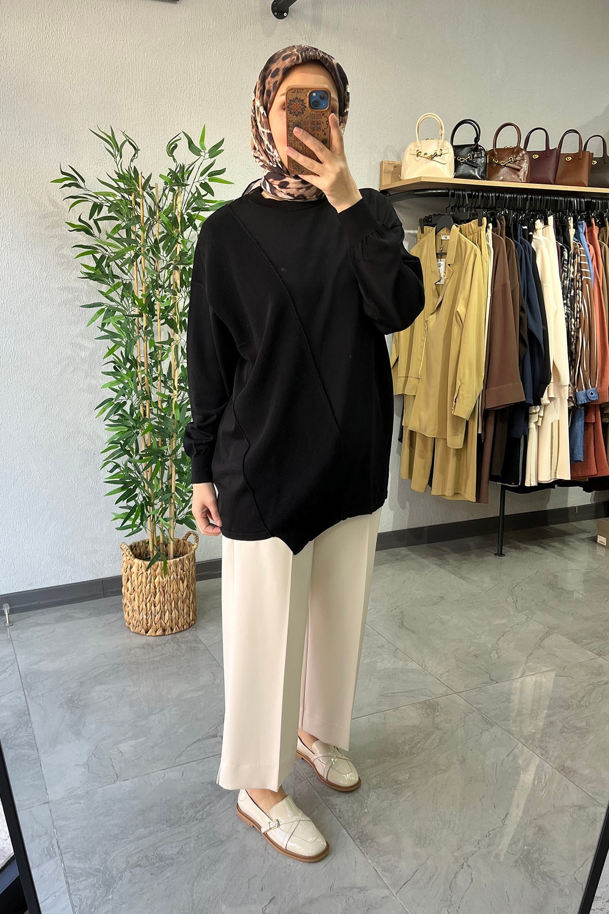 Tığ Triko Rayon Tunik Siyah