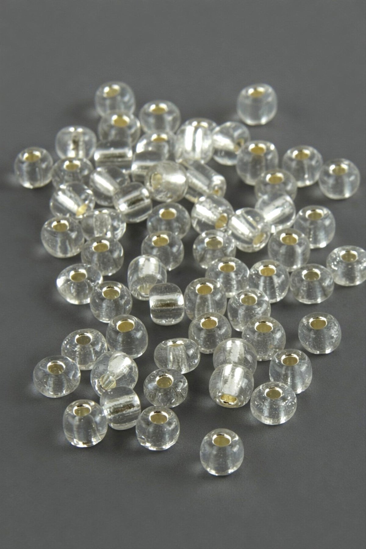 4 mm Şeffaf Kum Boncuk 500 Gram