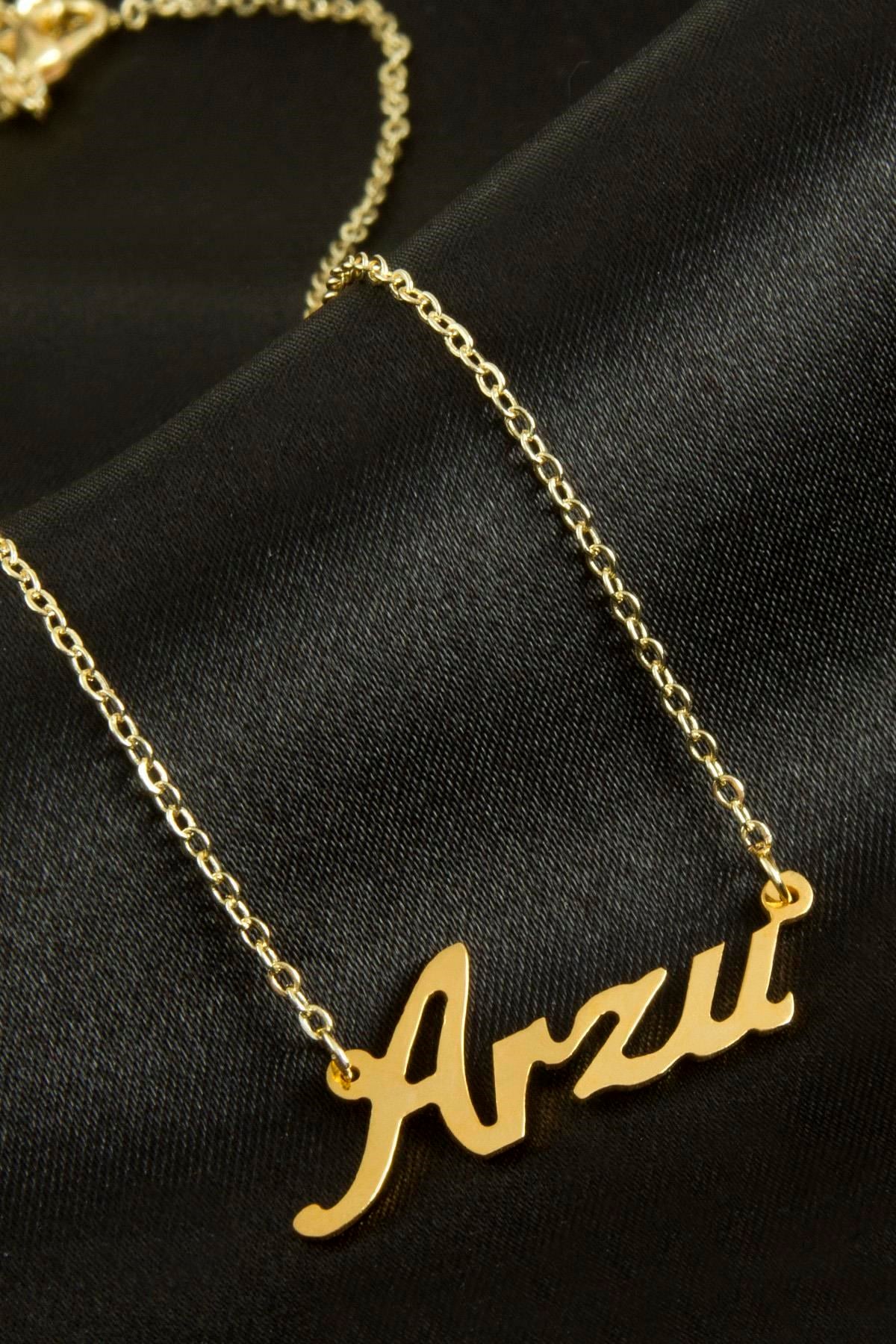 Arzu isimli kolye (Kişiye Özel)