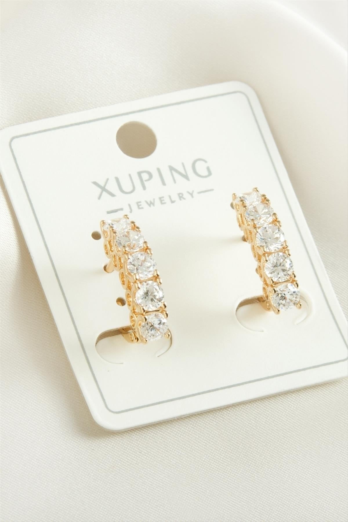 Xuping Zirkon Taşlı Lüks Çelik Küpe