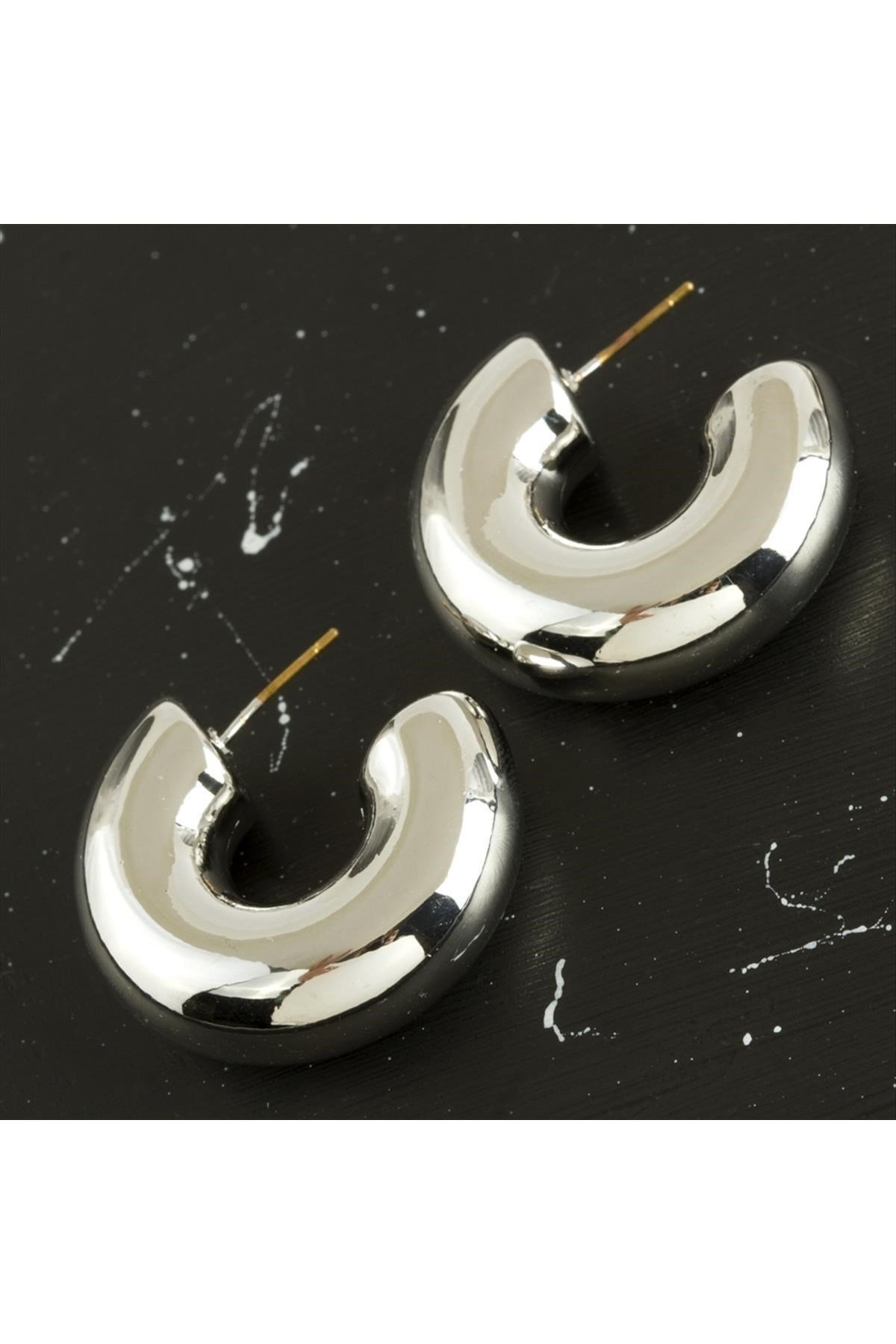 Yarım Halka Lüks Küpe 2,5 cm