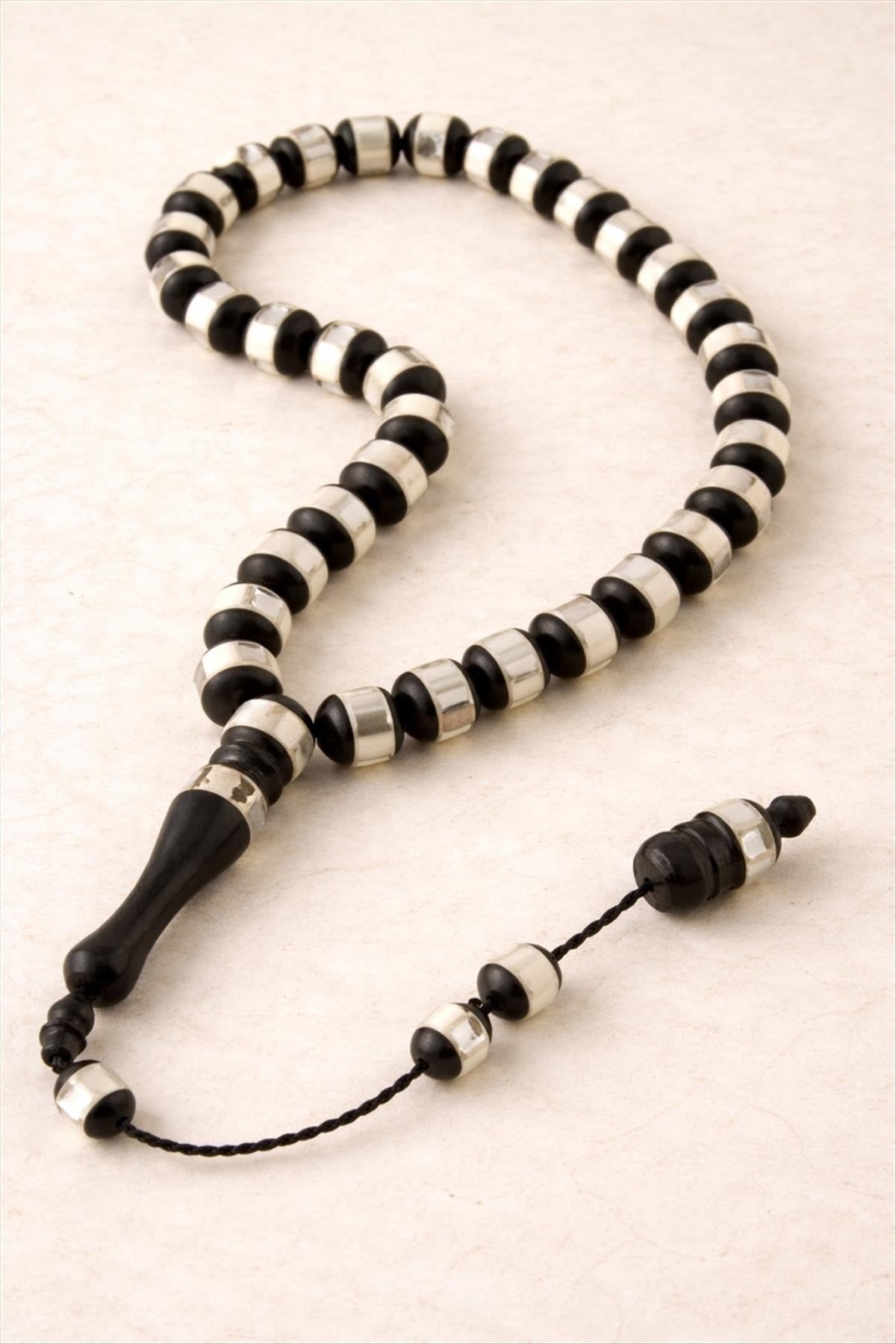 Yuvarlak İşlemeli Kuka Tesbih 10 mm