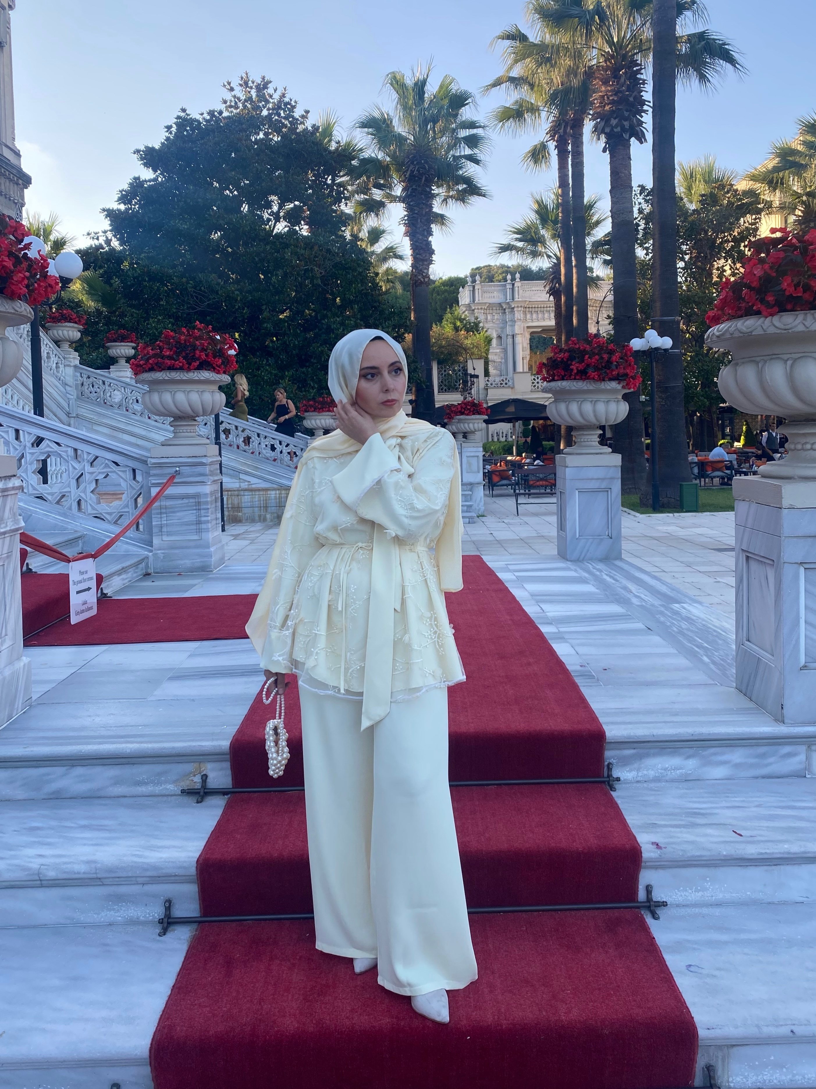 Fularlı Tül Takım - Sarı