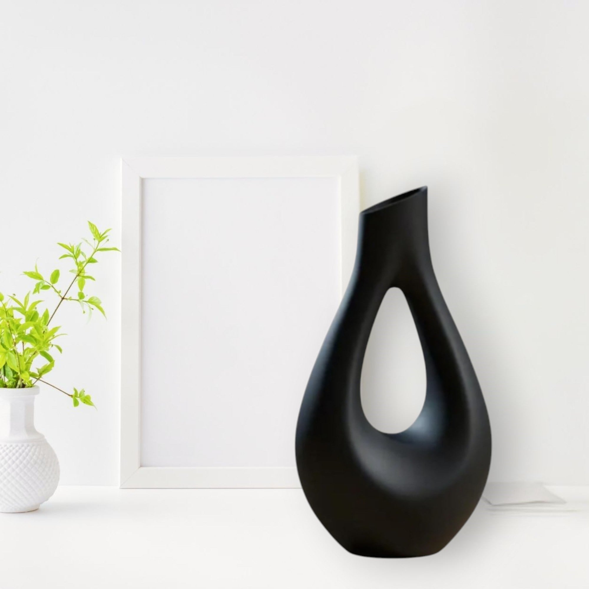 Dekorati̇f Vazo Tasarım – Salon Dekoru 20 CM Siyah
