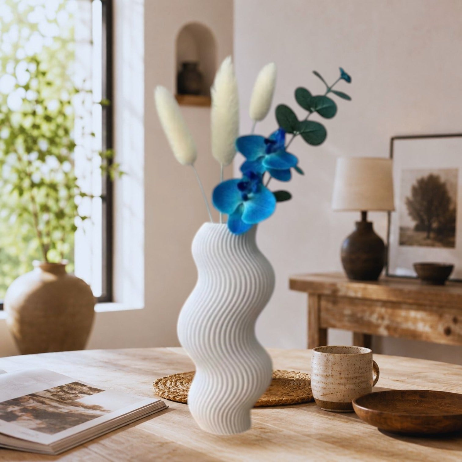 İskandinav Tarz Dalgalı Formlu Dekoratif 3D Vazo Beyaz