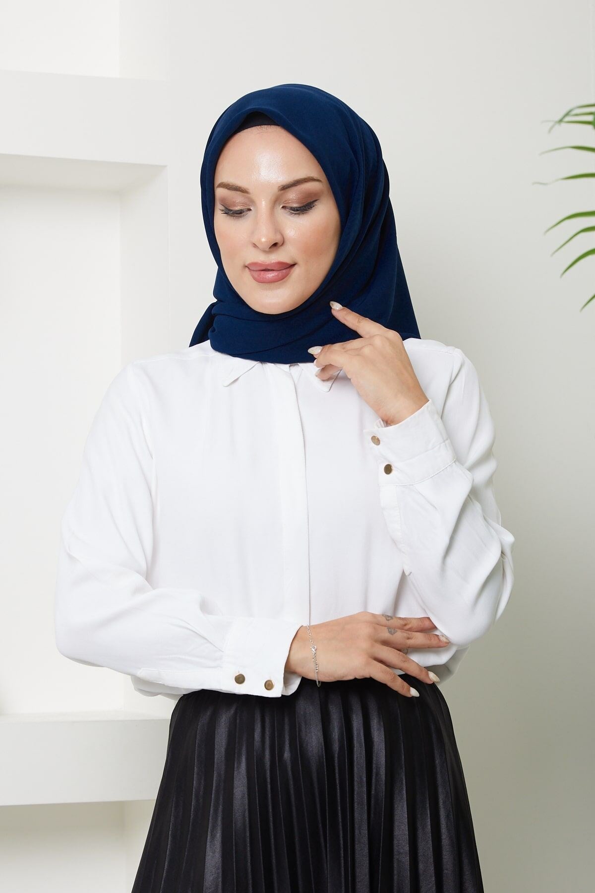 140. cm Medine İpeği Eşarp