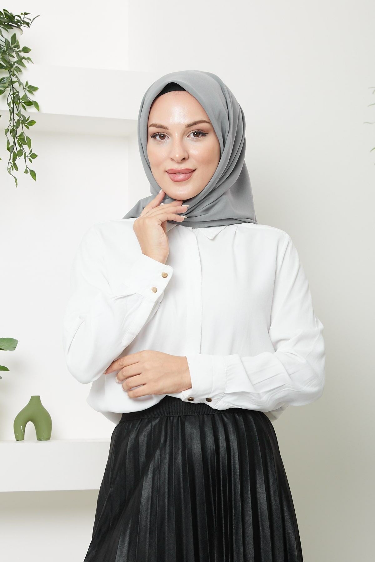 140. cm Medine İpeği Eşarp