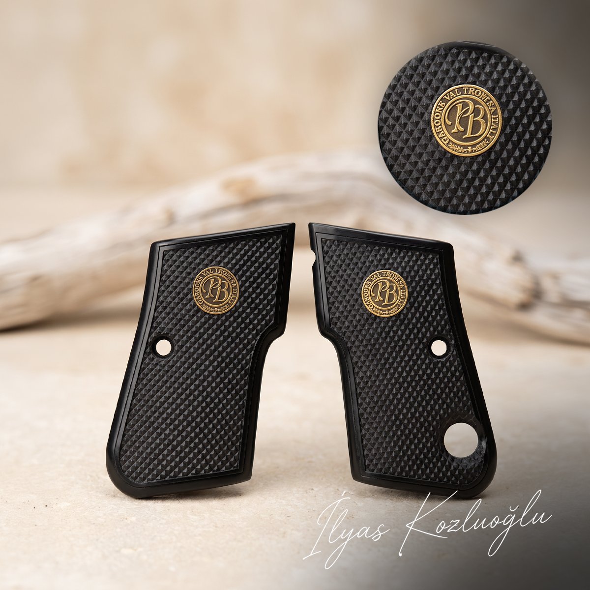 Beretta Mod 950 Siyah Pleksi Kabza Tam Yüzey Baklava Desenli Üzeri Sarı Pirinç Beretta Logolu