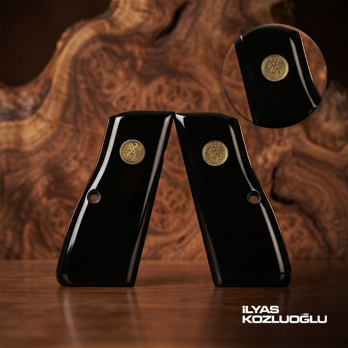 Browning MK3 Siyah Pleksi Kabza Üzeri Sarı Pirinç Marka Logolu