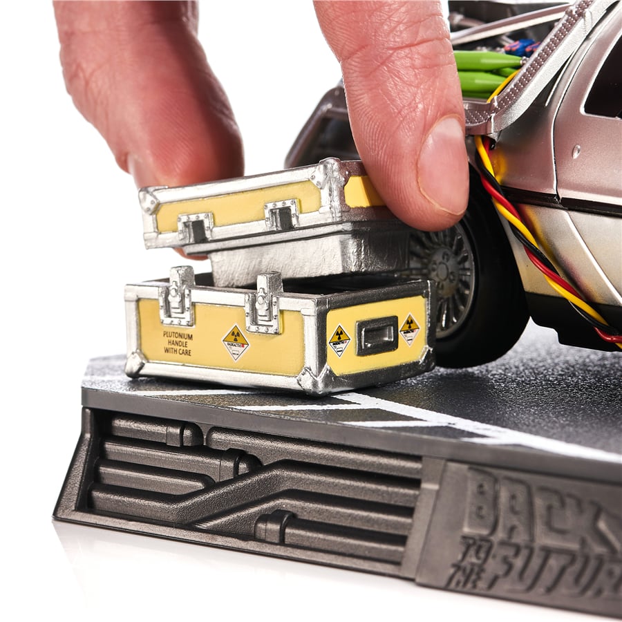 BTTF Countdown Character Delorean - Part 1 Twin Pines Numskull Orijinal Lisanslı Koleksiyon Ürünü