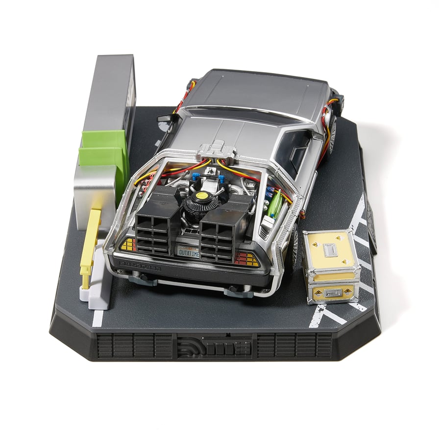 BTTF Countdown Character Delorean - Part 1 Twin Pines Numskull Orijinal Lisanslı Koleksiyon Ürünü