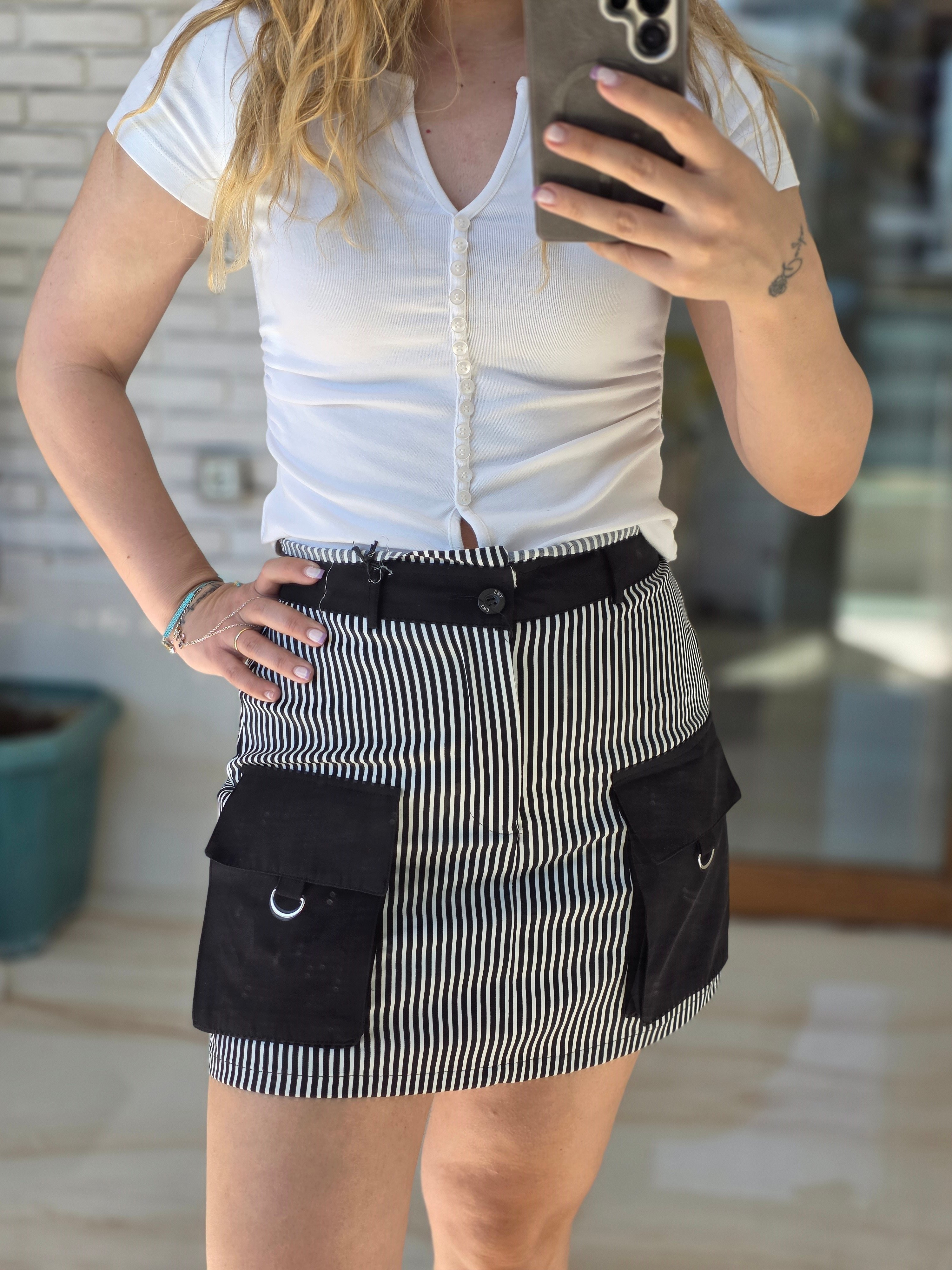 Çizgili Şortlu Mini Tasarım Etek