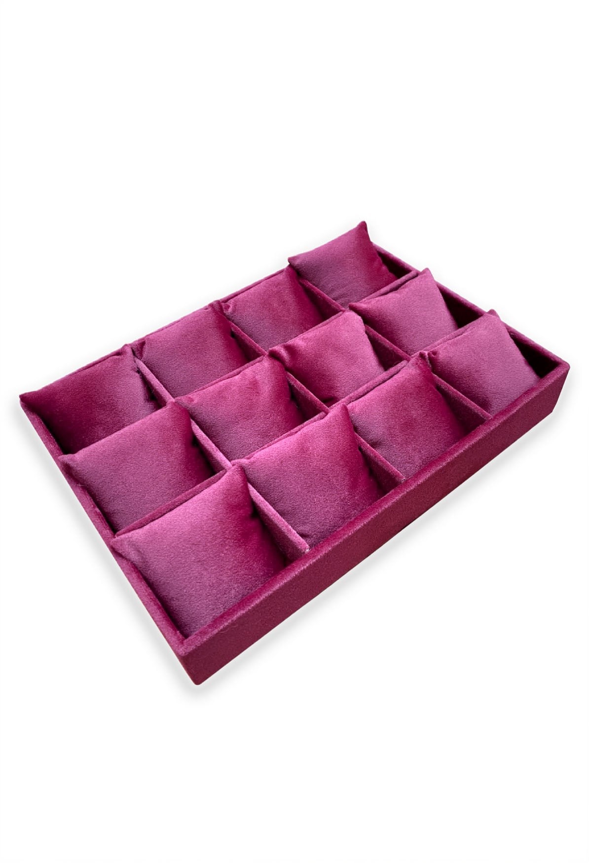 STAND | PEMBE