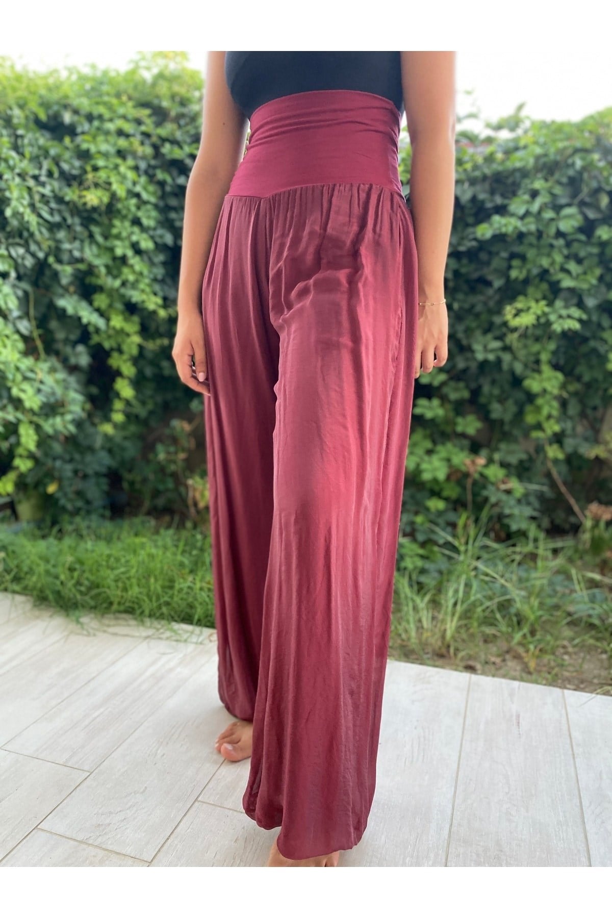 Kadın Bordo Bele Oturan Dökümlü Ipek Şalvar Pantolon