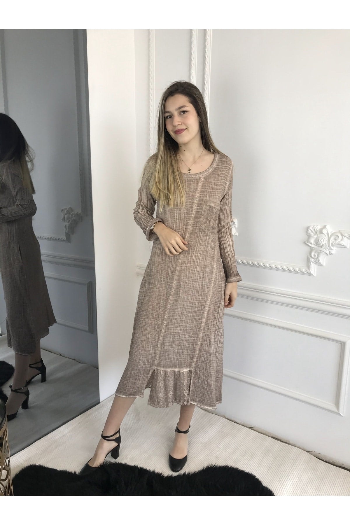 Kadın Ekru Uzun Kollu Antik Dokuma Elbise
