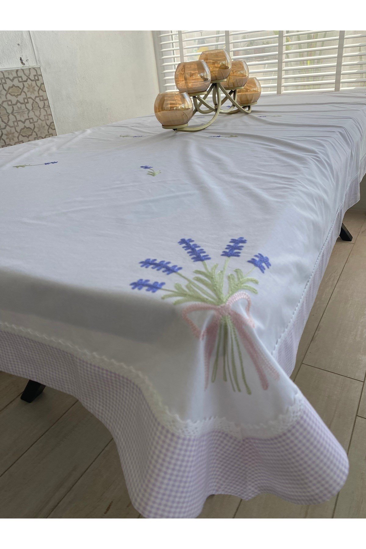 Lila Bordürlü Lavanta İşlemeli 140x240 cm Naturel Masa Örtüsü