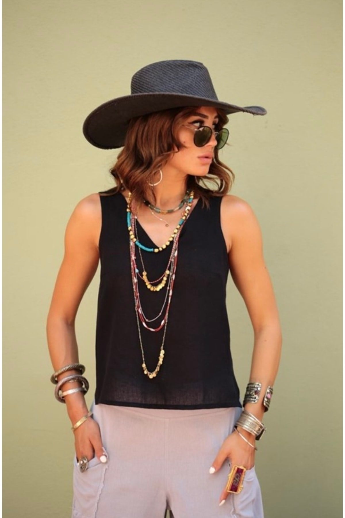 Siyah Albin Crop Bluz