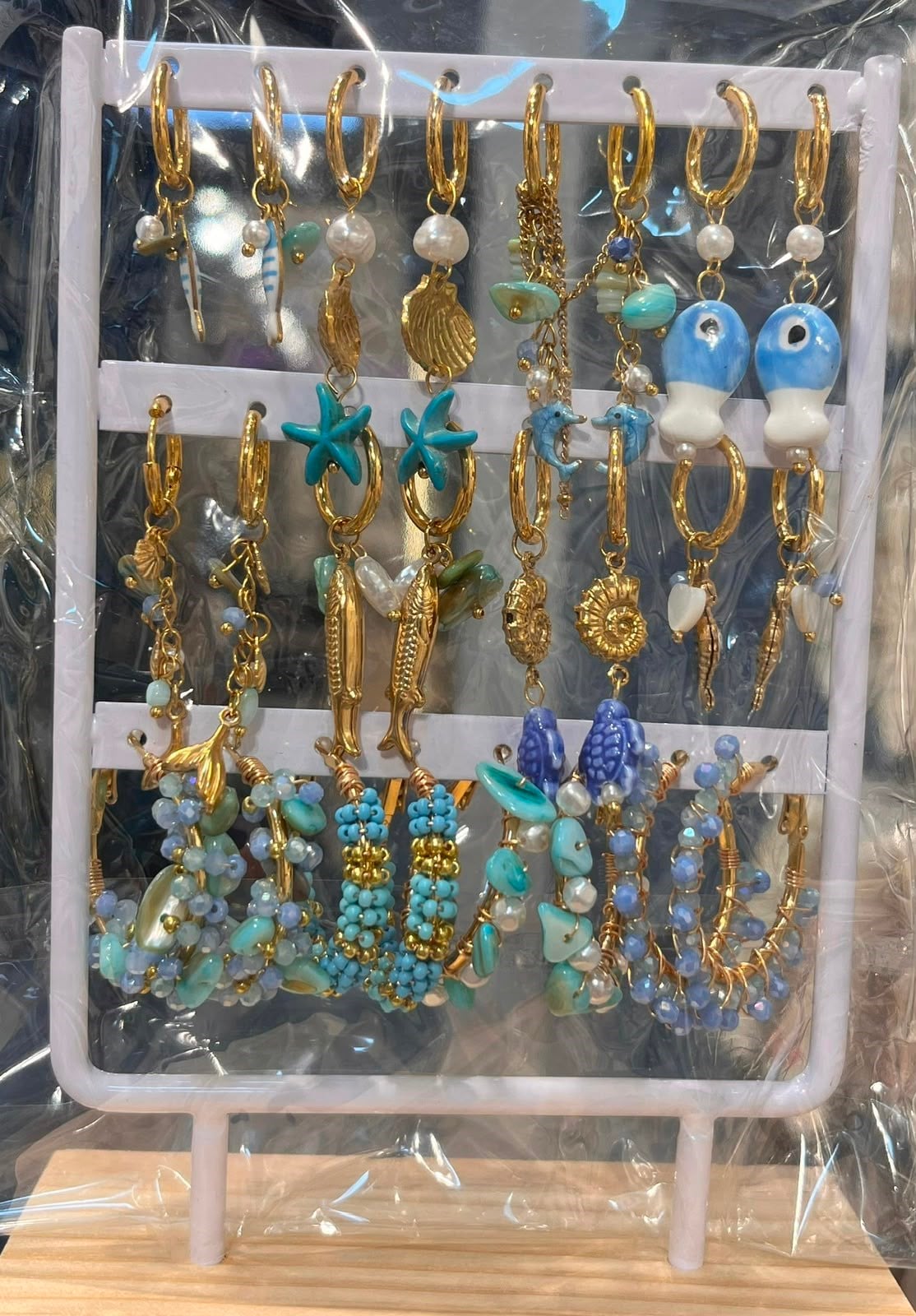 Çelik. Standlı  Küpe 