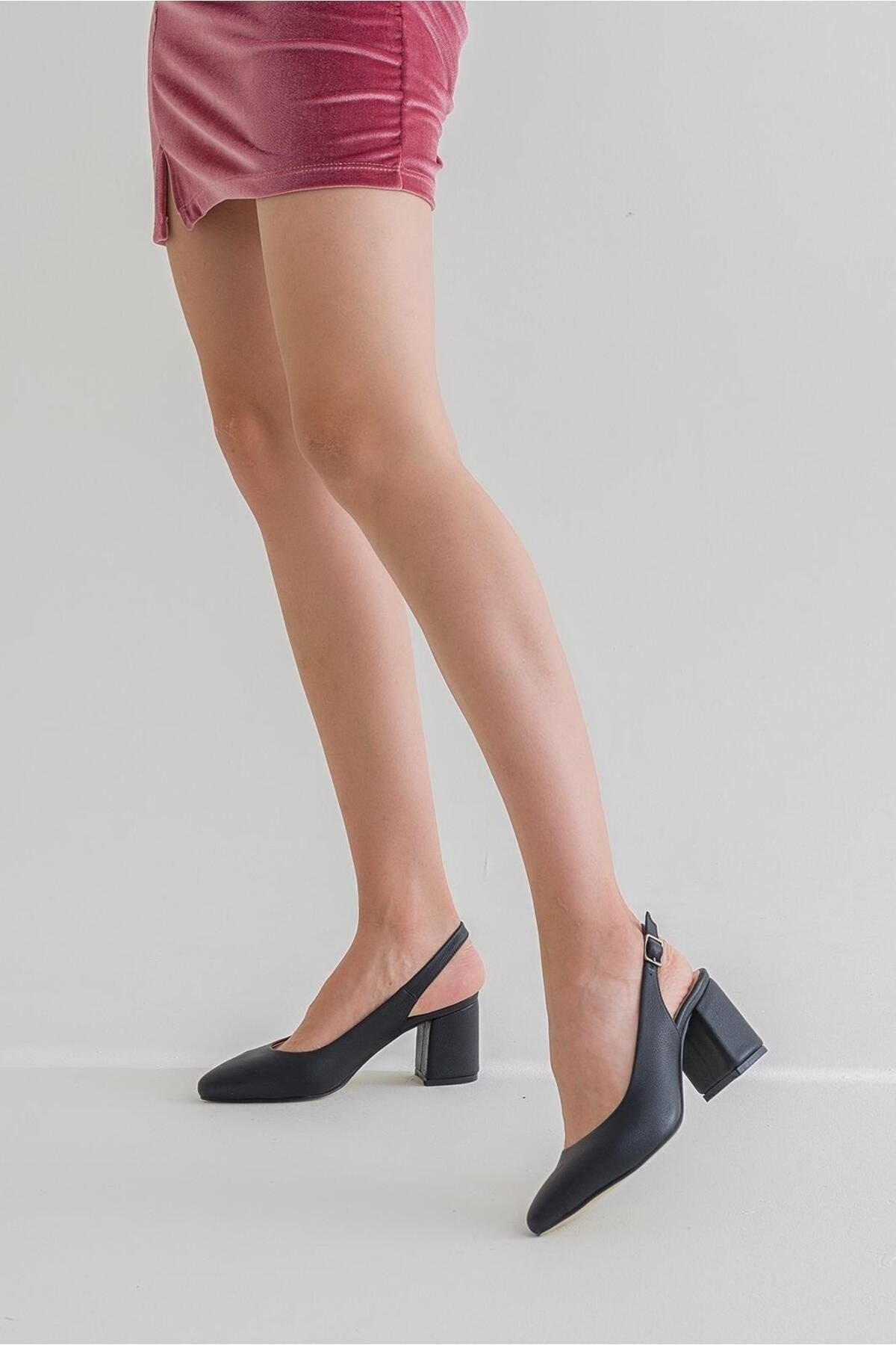 Ernila Shoes Hakiki Deri Arkası Açık Alçak Topuk Stiletto