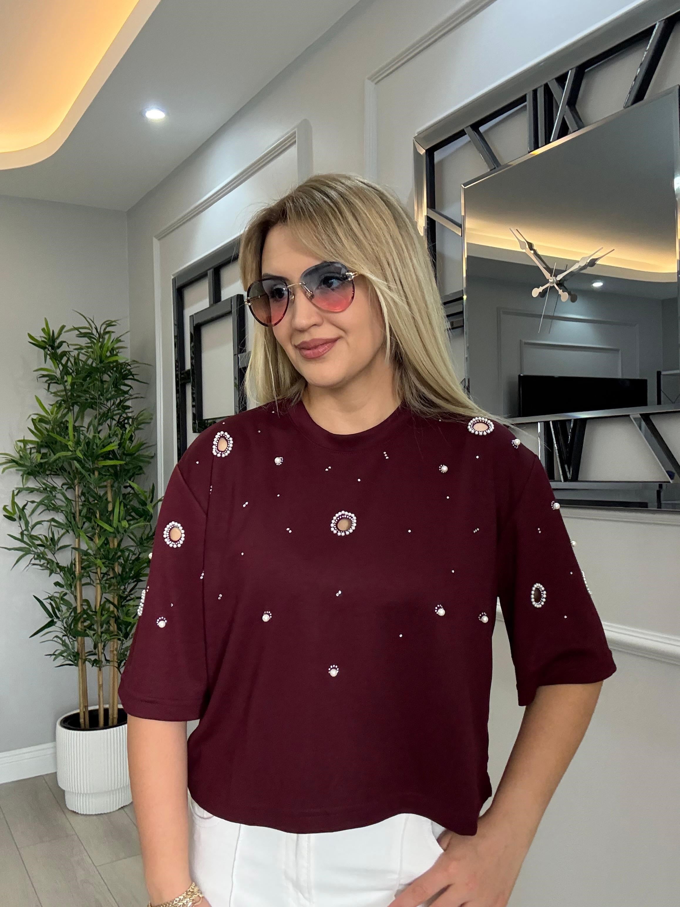 ORJ MARKA MODAL KUMAŞ  KUŞ GÖZÜ DETAYLI İNCİLİ TSHİRT BORDO