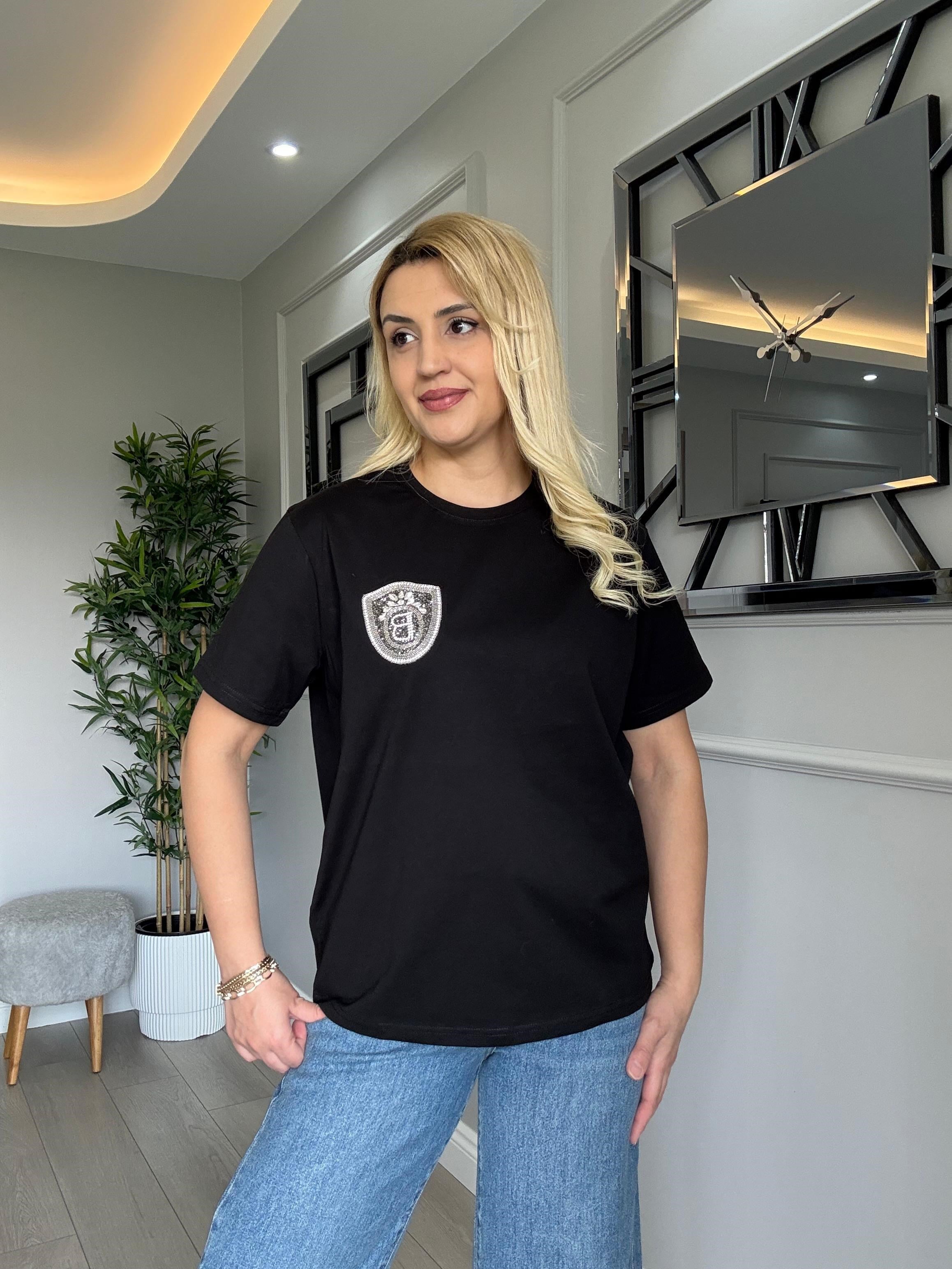 ORJ MARKA TAŞLI TSHİRT SİYAH