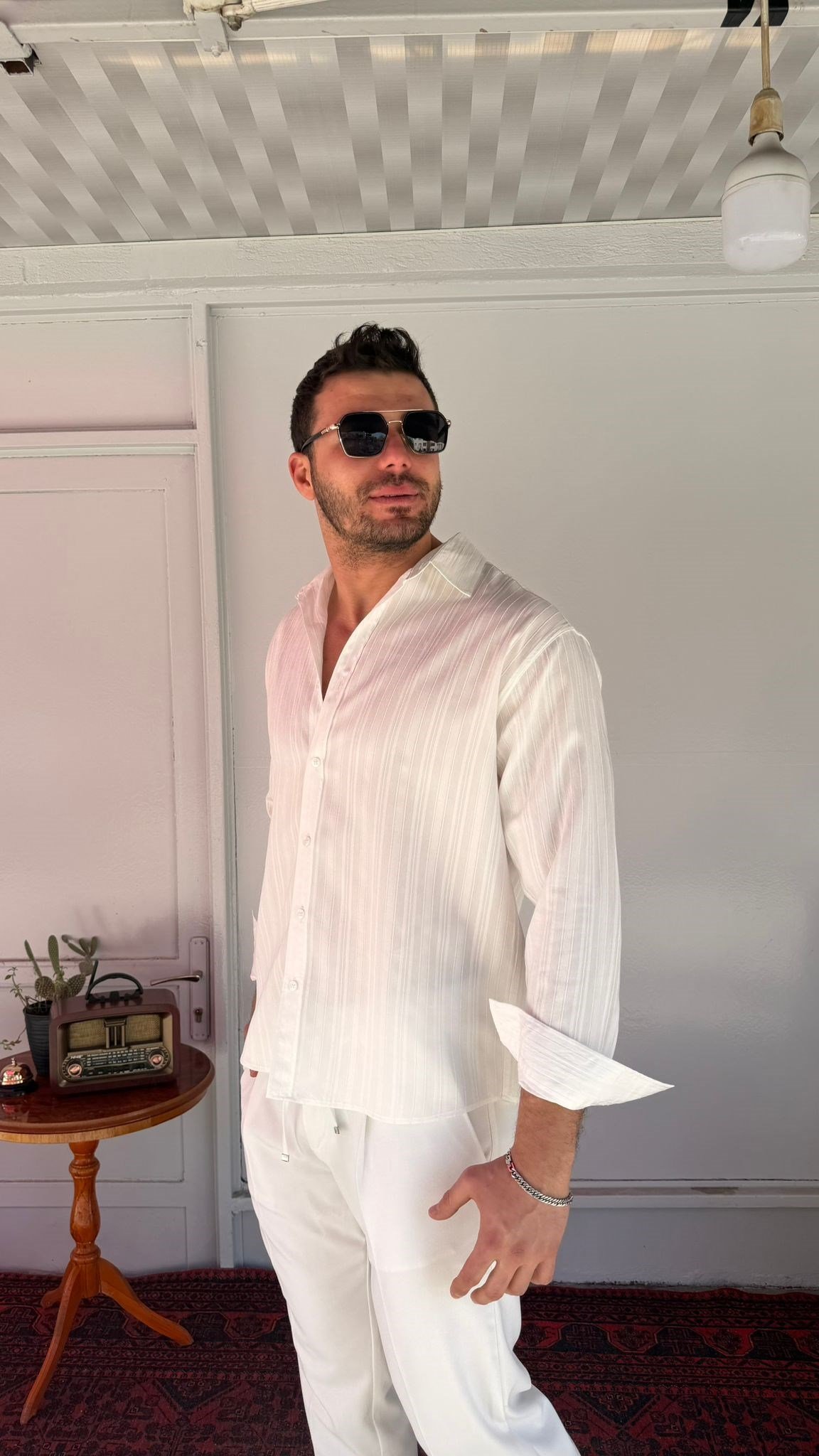 CasualMentr Beyaz Çizgili Oversize Erkek Gömlek