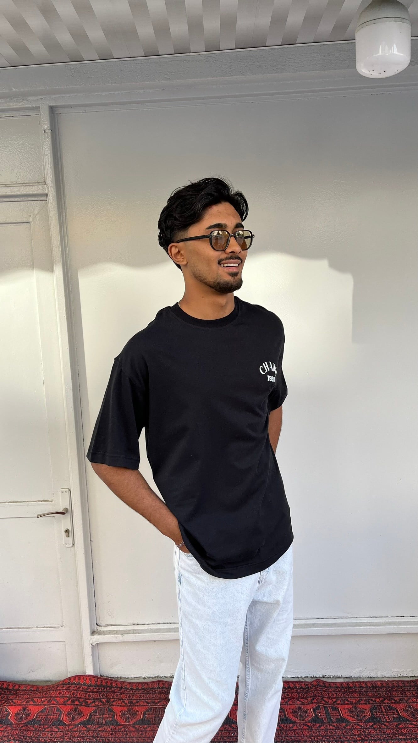 Şampiyon Siyah Oversize Tişört