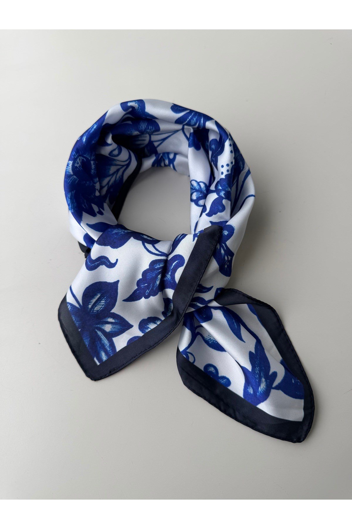 Desenli Fular Bandana 50x50 Kadın Giyim Aksesuar