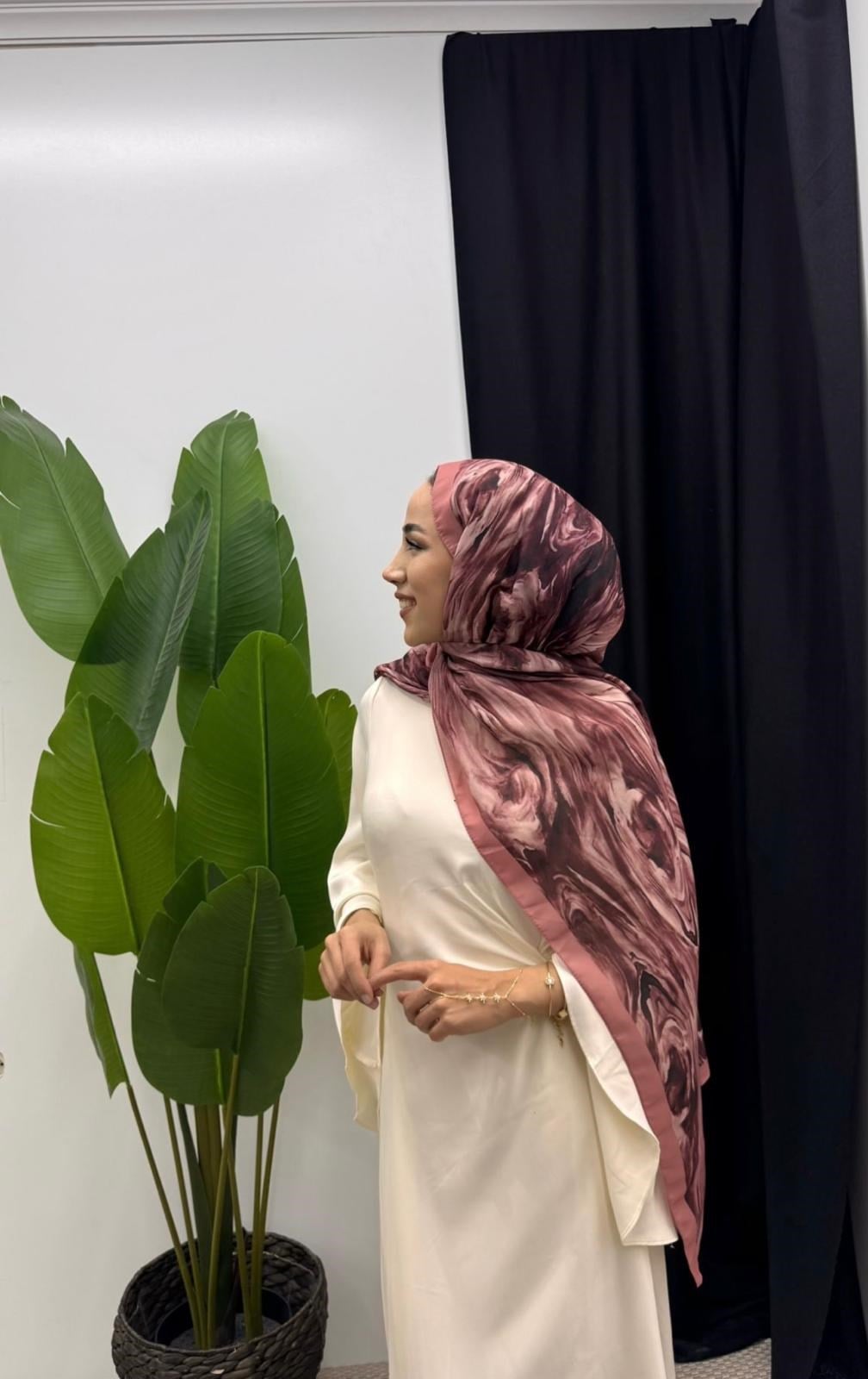 PEMBE SU DALGASI ÖZEL SERİ ŞAL