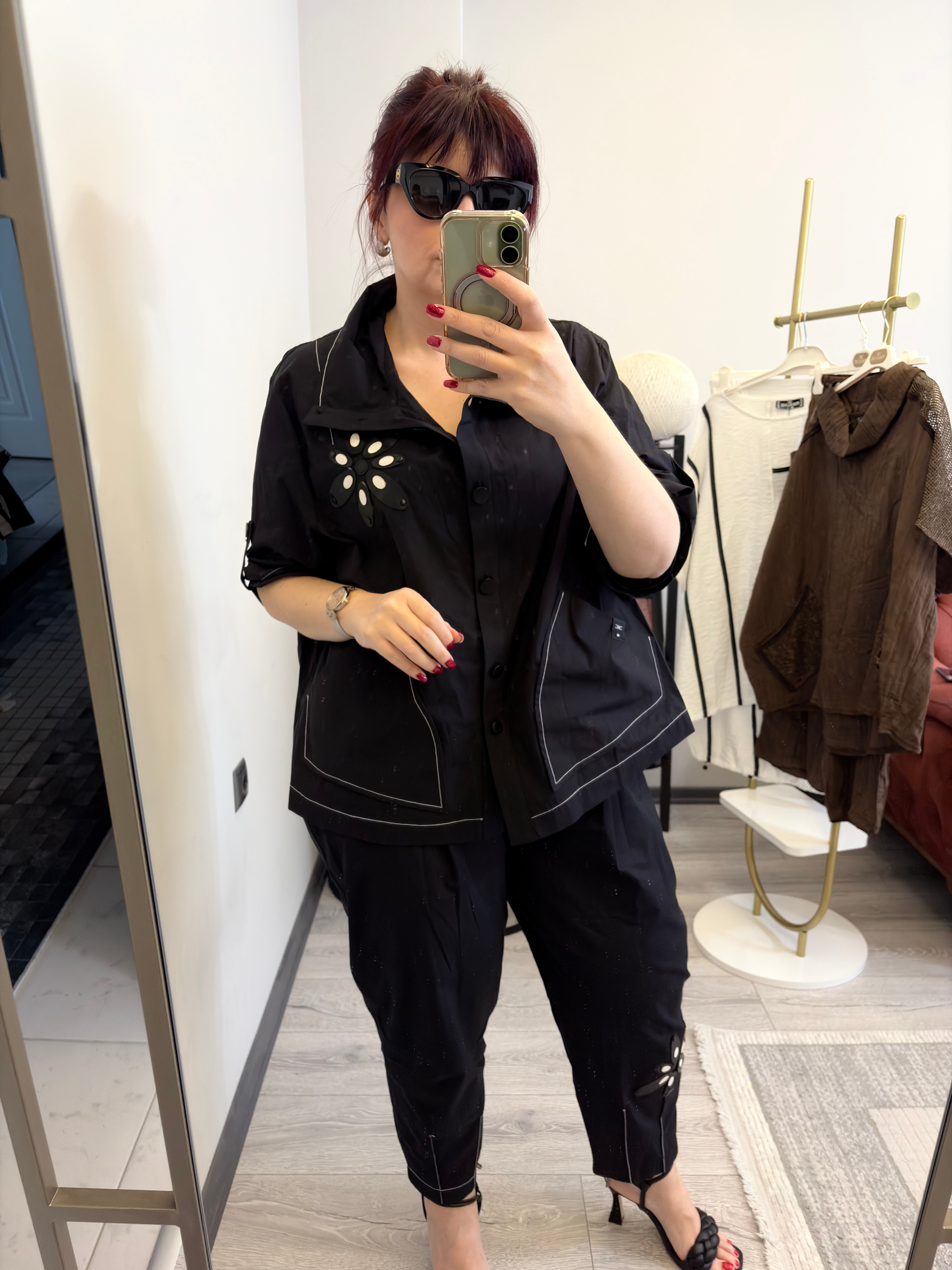 Cepli tasarım pantalon takım