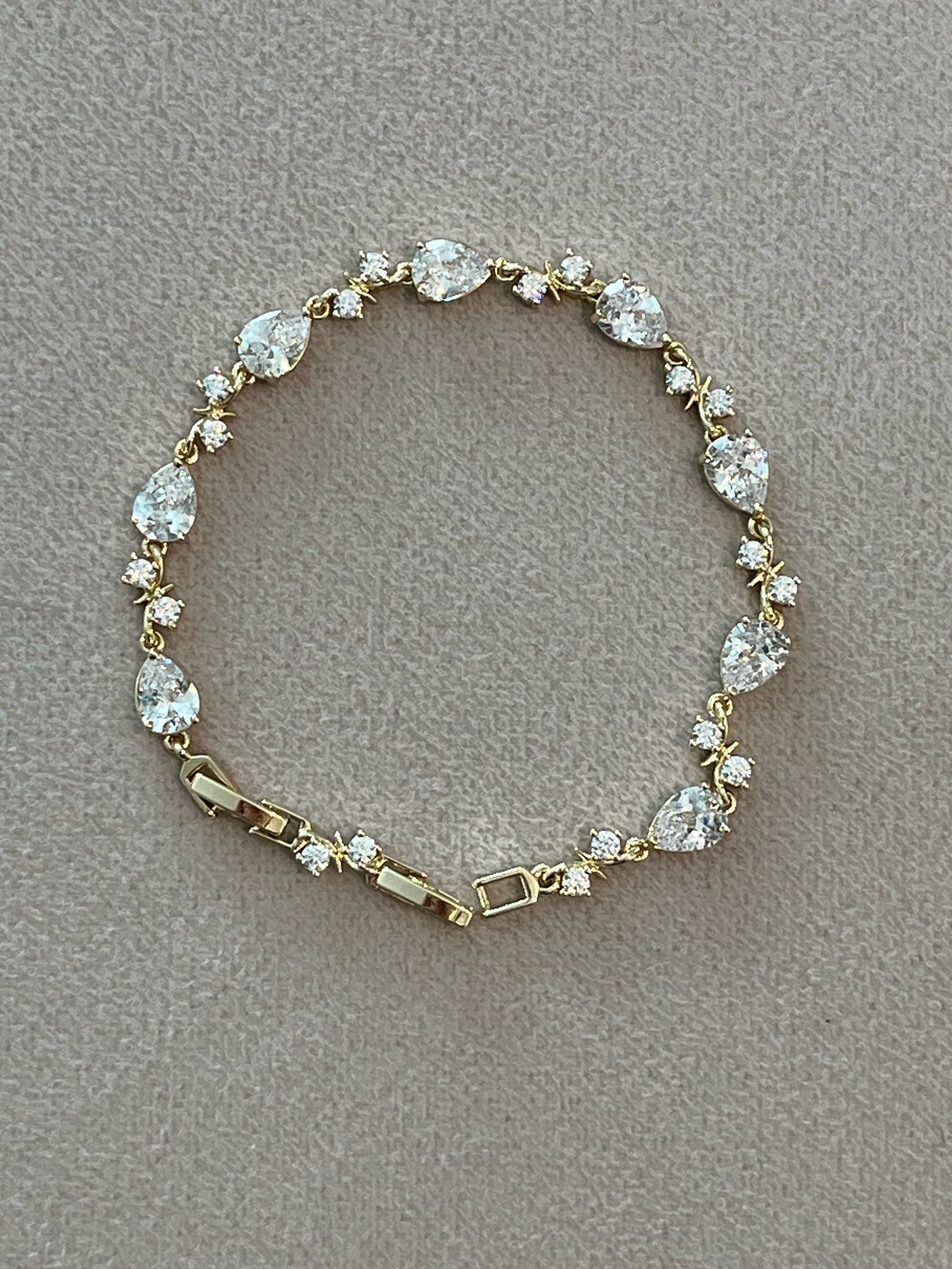 14 K GOLD RENGİ BİLEKLİK