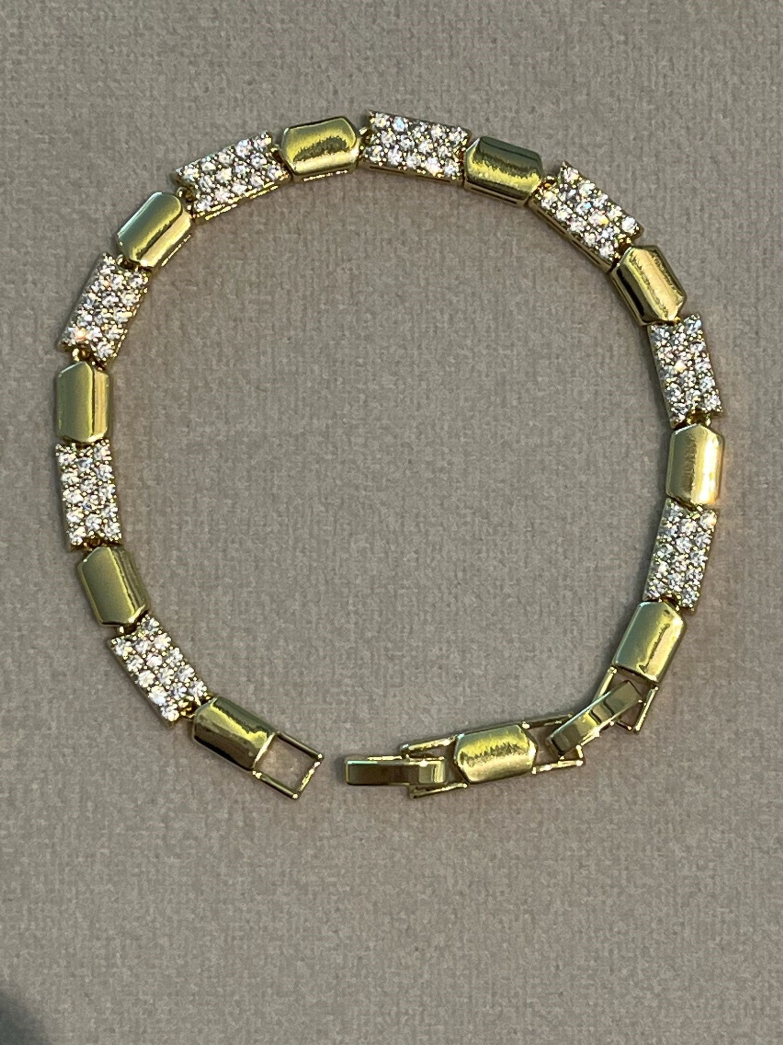 14 K GOLD RENGİ BİLEKLİK