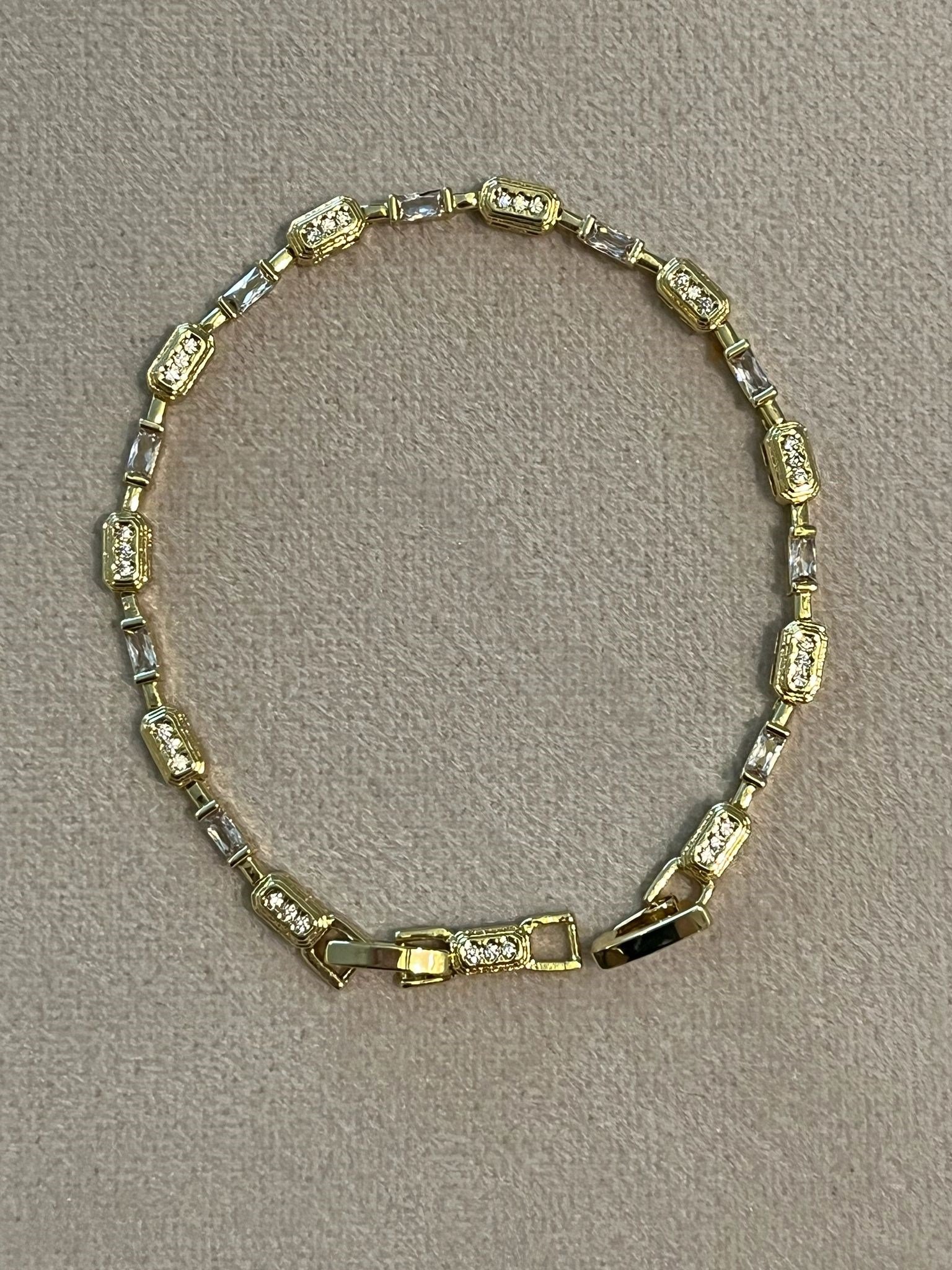 14 K GOLD RENGİ BİLEKLİK