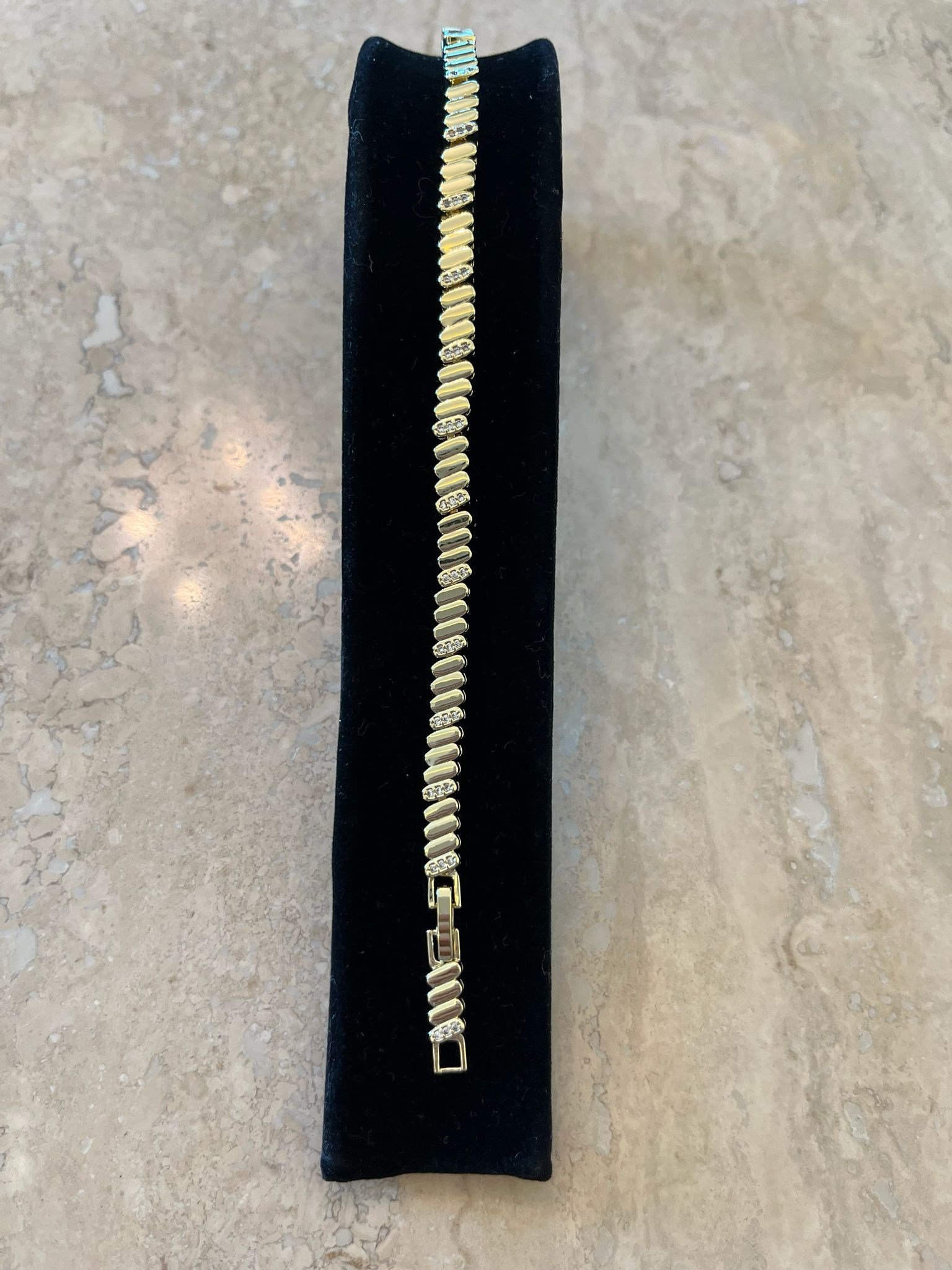 14 K Gold rengi bileklik
