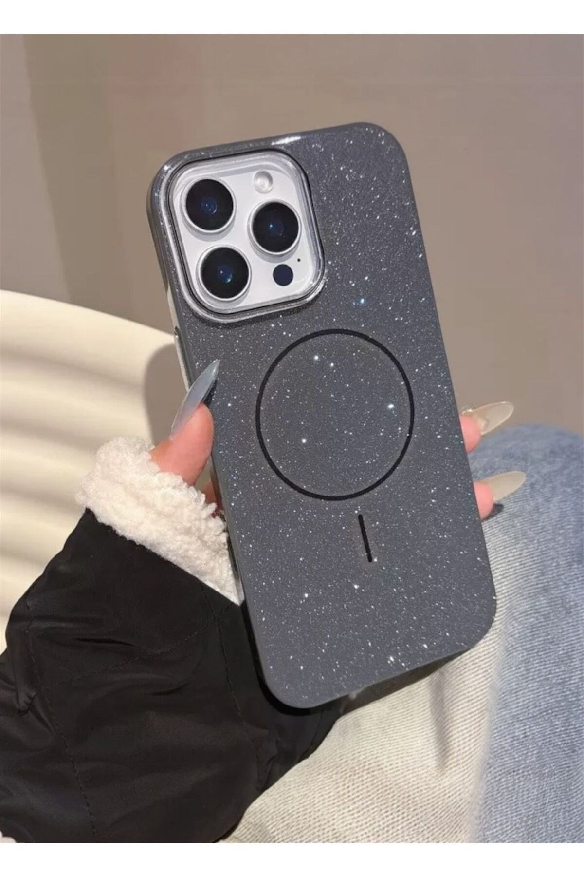 Iphone 15 Uyumlu Siyah Renk Simli Şeffaf MagSafe Uyumlu Kılıf