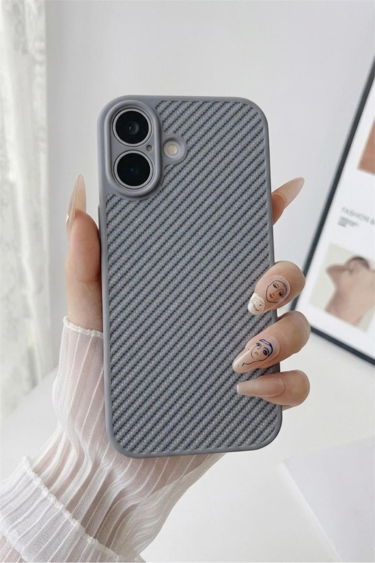 ıPhone 16 Dokulu Kamera Korumalı Trend Silikon Köşeli Darbe Koruma Kılıf