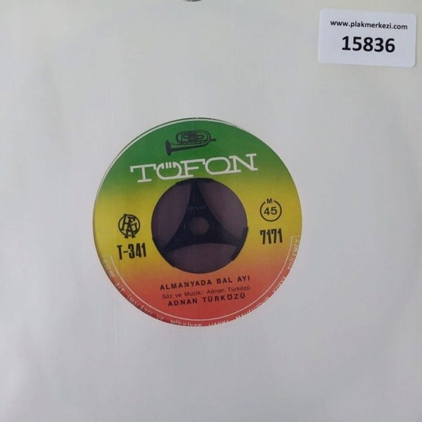 adnan-turkozu-almanyada-bal-ayi-yedigi--aad7c.jpg
