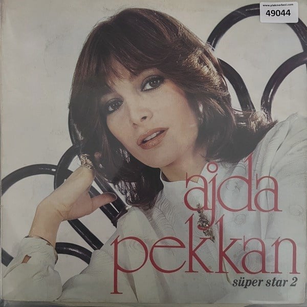 ajda-pekkan-super-star-2-acilir-kapak--f0-2e3.jpg