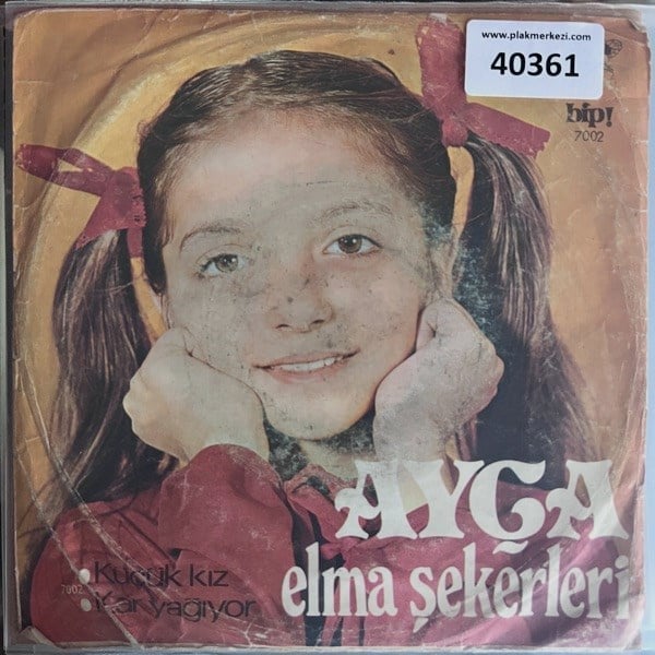 ayca-kucuk-kiz-kar-yagiyor-tr45k-40361-4243-a.jpg