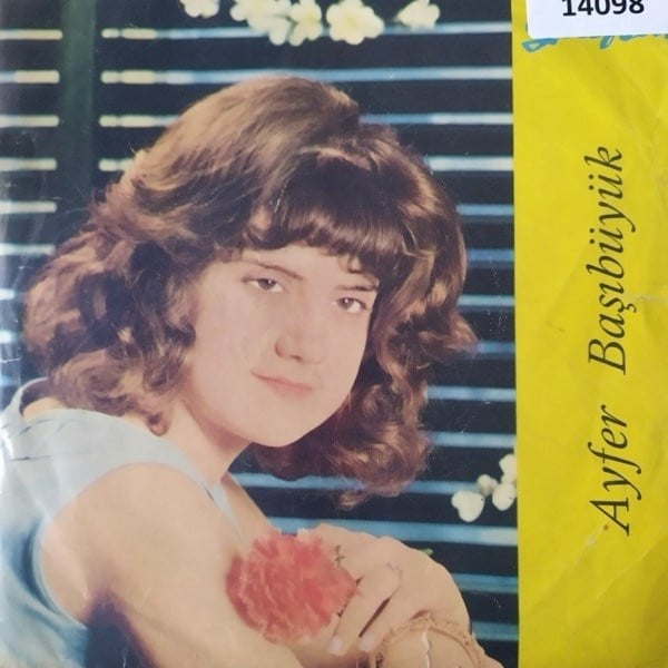 ayfer-basibuyuk-artik-arama-benigarip--1-bcc7.jpg