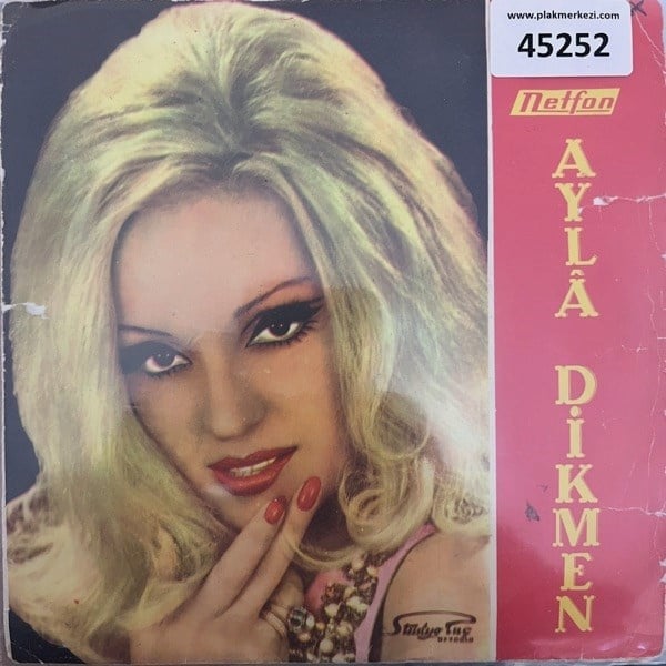 ayla-dikmen-yanan-mum-alyanaklim-kapak-e3a00f.jpg