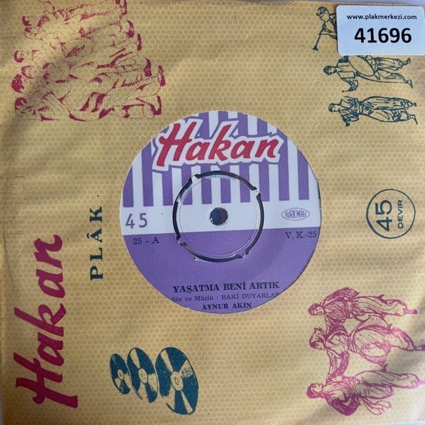 aynur-akin-yasatma-beni-artik-gulemem--355-b5.jpg