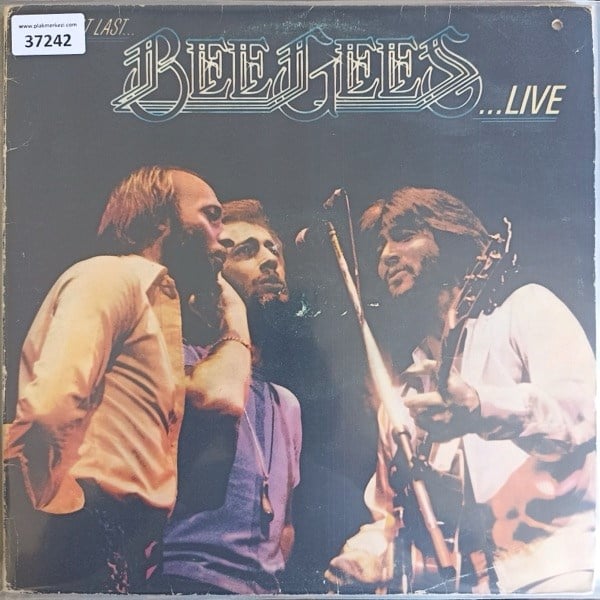 bee-gees-here-at-last-bee-gees-live-ci-82-45d.jpg