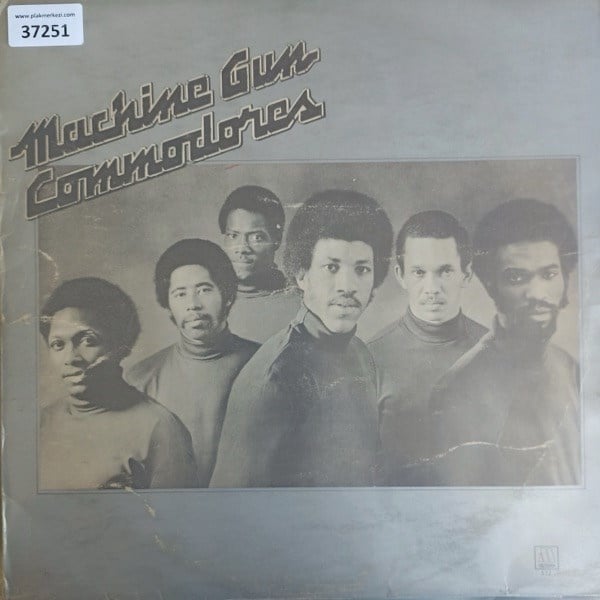 commodores-machine-gun-1974-turkiye-ba-107-9a.jpg