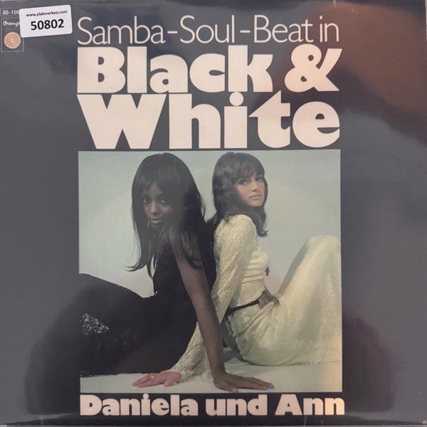 daniela-und-ann-black-white-1969-alman-4320-9.jpg