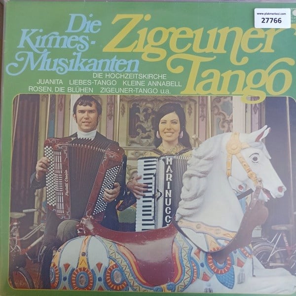 die-kirmes-musikanten-zigeuner-tango-1-8a803a.jpg