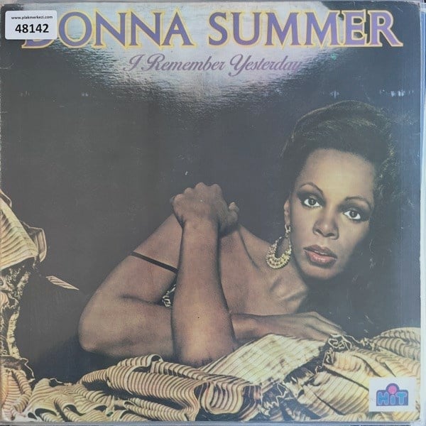 donna-summer-i-remember-yesterday-1977-543f-6.jpg